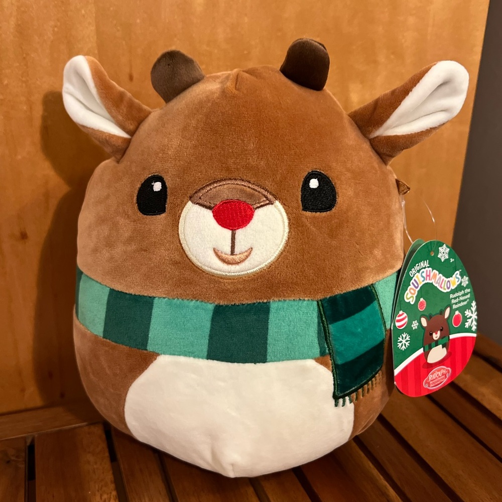 NWT 8” Rudolph the Red Nose Reindeer Squishmallow Christmas scarf deer doe scarf - Picture 5 of 5